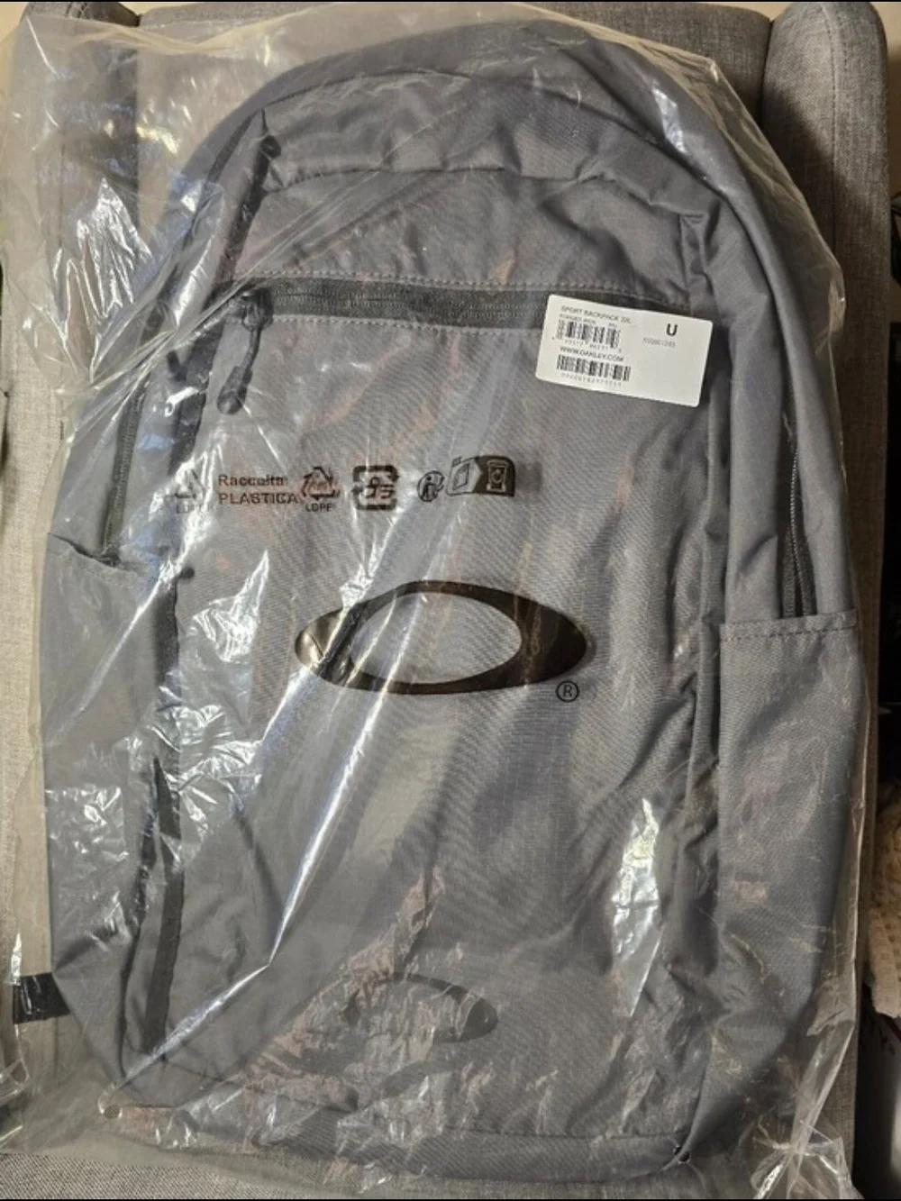 🚌 ✏️ 🍎Oakley Gray Everyday Men's Backpack